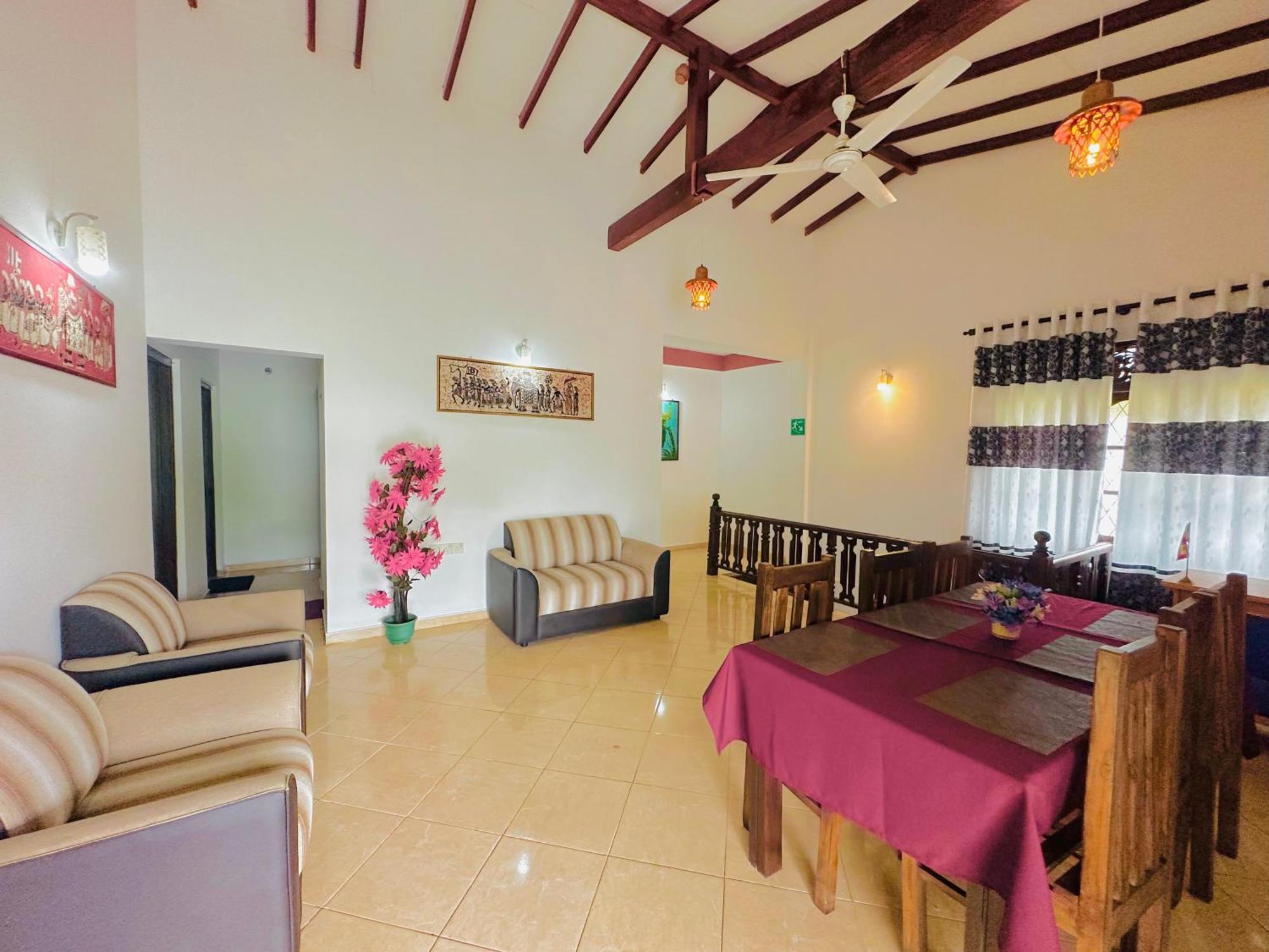 New Peacock Resort Dambulla Bagian luar foto