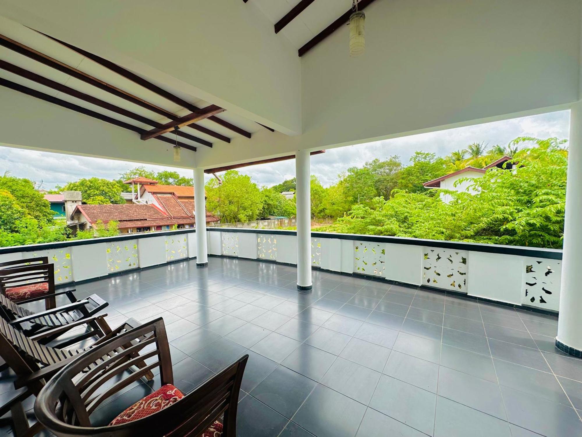 New Peacock Resort Dambulla Bagian luar foto